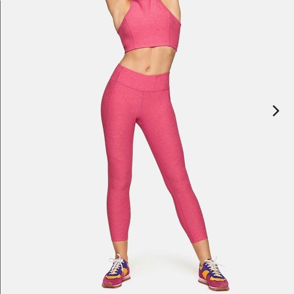 Outdoor Voices 3/4 Warmup Leggings in Flamingo